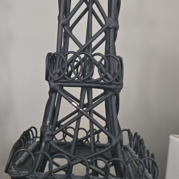 Black Eiffel Tower Wire Sculptures, Faahion Girls, Statement, GUC, 12", Iron Art - Picture 10 of 12